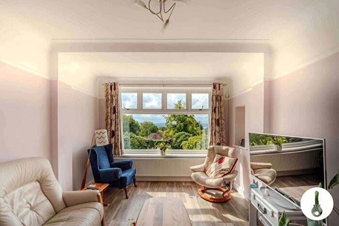 5 Bedroom Detached House For Sale In Neston Road, Neston, CH64