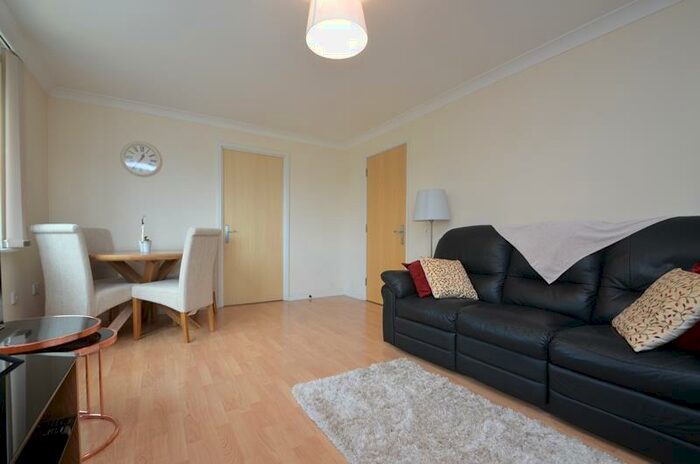 2 Bedroom Apartment To Rent In Carmichael Close, Ruislip, HA4