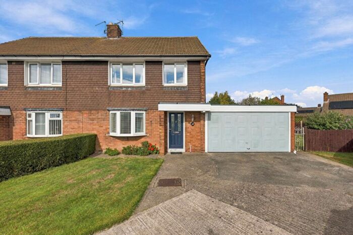 3 Bedroom Semi-Detached House For Sale In Cordwell Close, Staveley, S43