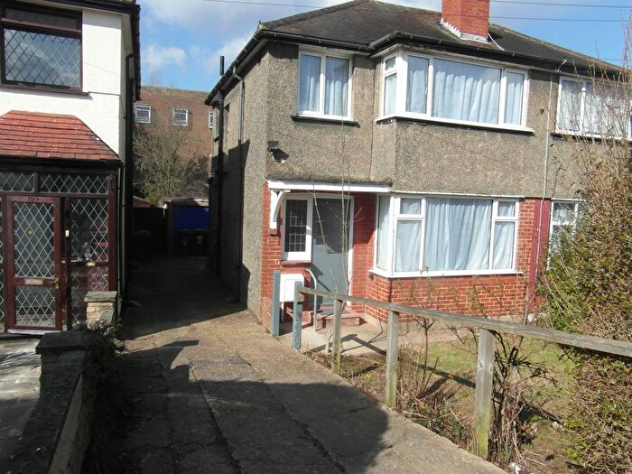 3 Bedroom Semi-Detached House To Rent In Twyford Road, Harrow, HA2