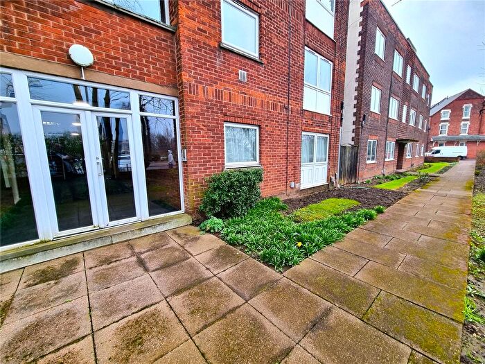 1 Bedroom Flat To Rent In Loughborough Road, West Bridgford, Nottingham, Nottinghamshire, NG2