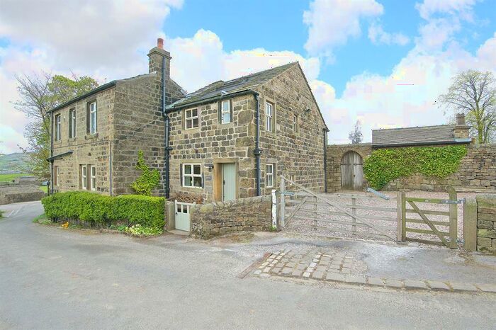 5 Bedroom Detached House For Sale In Gill Top House, Cowling, BD22