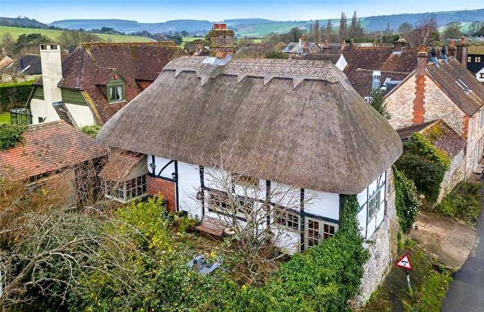 2 Bedroom Detached House For Sale In East Street, Amberley, Arundel, West Sussex, BN18