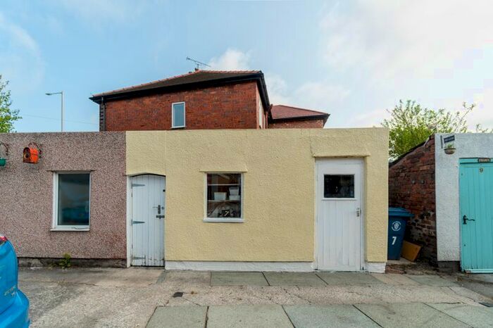 2 Bedroom Terraced House For Sale In Bird Ith Hand, Ormskirk, L39