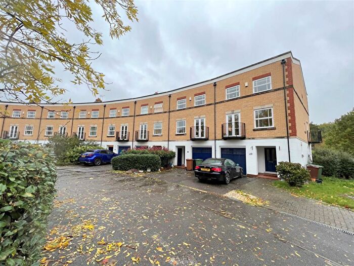 4 Bedroom End Of Terrace House For Sale In Green Lane, Paddock Wood, Tonbridge, TN12