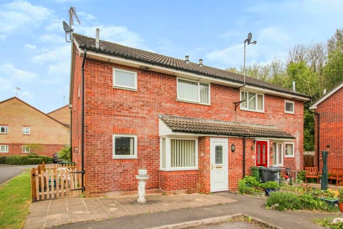 1 Bedroom Terraced House To Rent In Hartley Meadows, Whitchurch, RG28