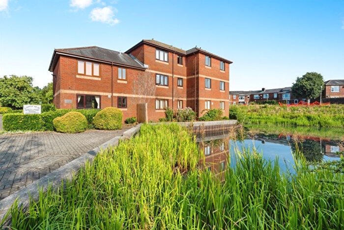 1 Bedroom Flat For Sale In Castle Quay, Neath, SA11