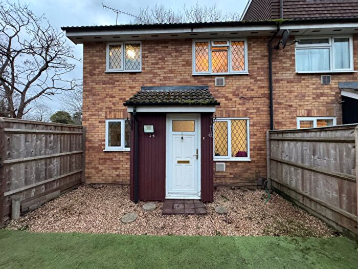 1 Bedroom Semi-Detached House To Rent In Tall Trees, Colnbrook, Slough, SL3