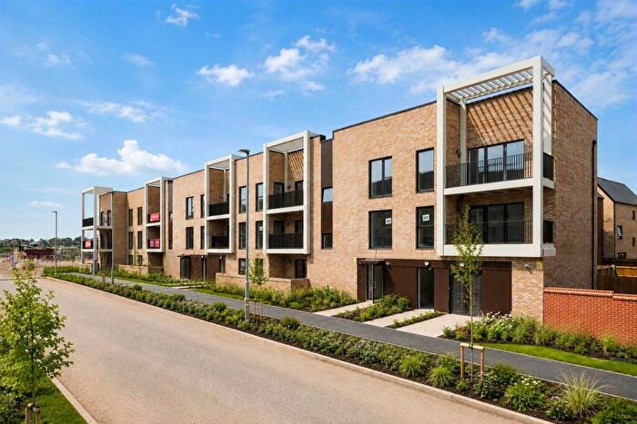 2 Bedroom Apartment For Sale In Franklin Gardens, Cambridge, CB3