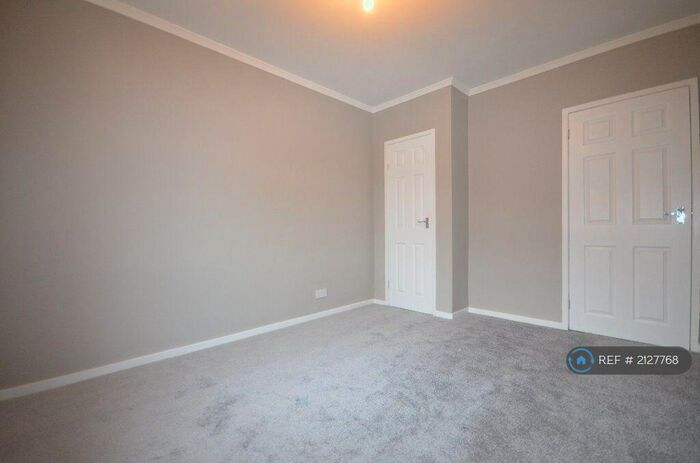 3 Bedroom End Of Terrace House To Rent In Kilbrennan Avenue, Cumnock, KA18