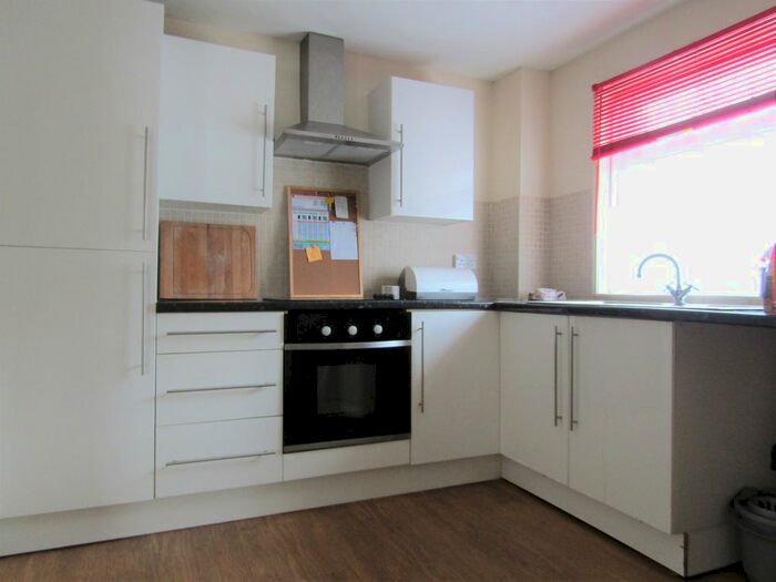 3 Bedroom Terraced House To Rent In Medina, Tamworth, B77