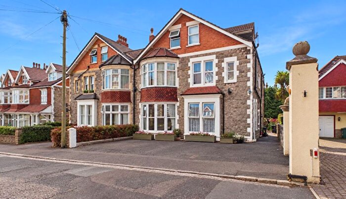 1 Bedroom Flat For Sale In Elmhyrst Road, Weston-Super-Mare, BS23