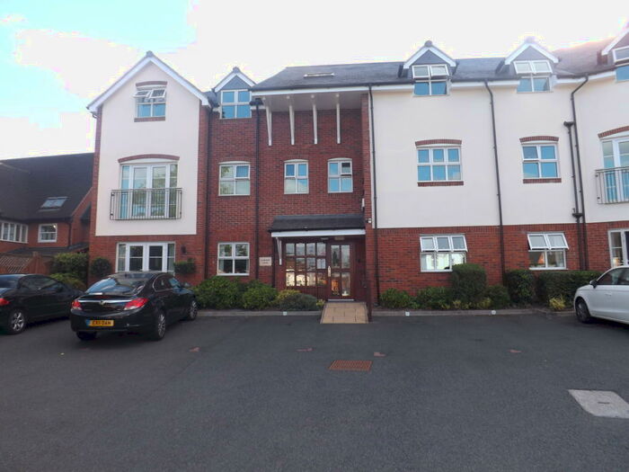 2 Bedroom Apartment To Rent In Claremont House, Poplar Road, Dorridge, B93