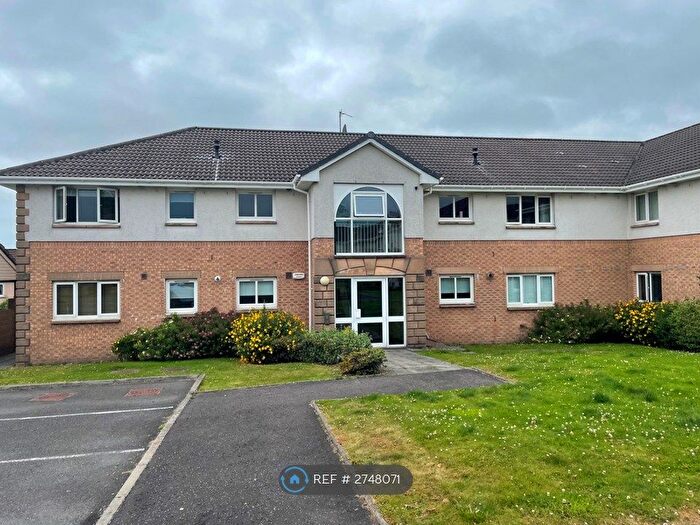 2 Bedroom Flat To Rent In Heather Gardens, Uddingston, Glasgow, G71