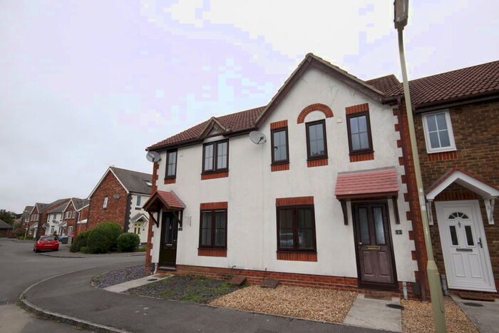 2 Bedroom Terraced House To Rent In Rosemary Gardens, Whiteley, PO15