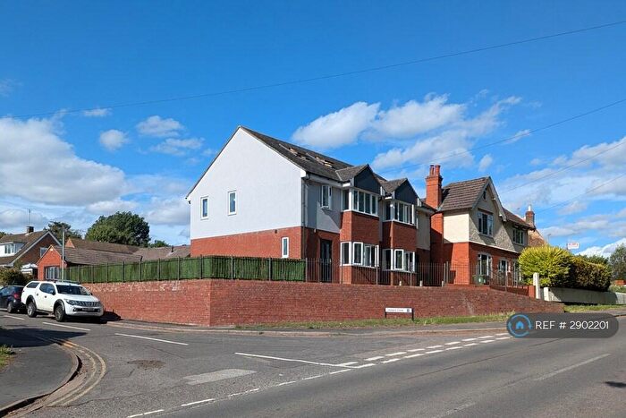 4 Bedroom Semi-Detached House To Rent In Buckingham Road, Milton Keynes, MK3