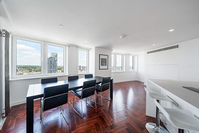 2 Bedroom Flat To Rent In Eagle Point, City Road, London, EC1V