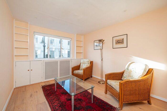 1 Bedroom Flat To Rent In Clarion House, Moreton Place, London, SW1V