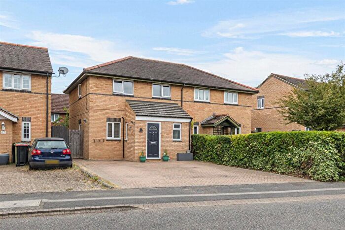 4 Bedroom Semi-Detached House For Sale In Specklands, Loughton, Milton Keynes, MK5