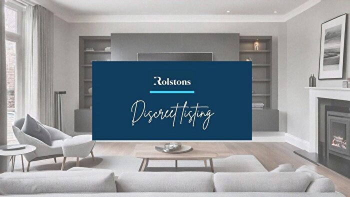 3 Bedroom Semi Detached House For Sale In North Western Avenue, Watford, Hertfordshire, WD25