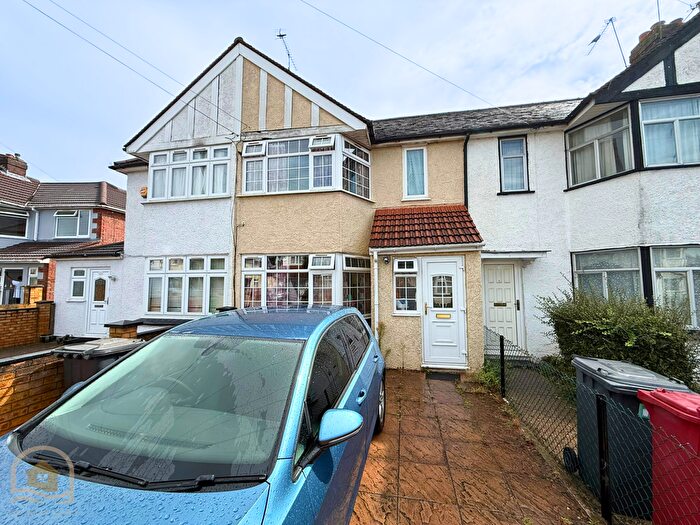 2 Bedroom Terraced House For Sale In Litcham Spur, Slough, Berkshire, SL1