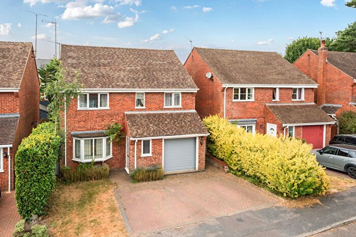 4 Bedroom Detached House For Sale In The Dell, Penn, HP10