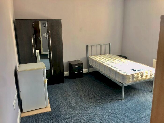 Studio To Rent In Loveridge Mews, London, NW6