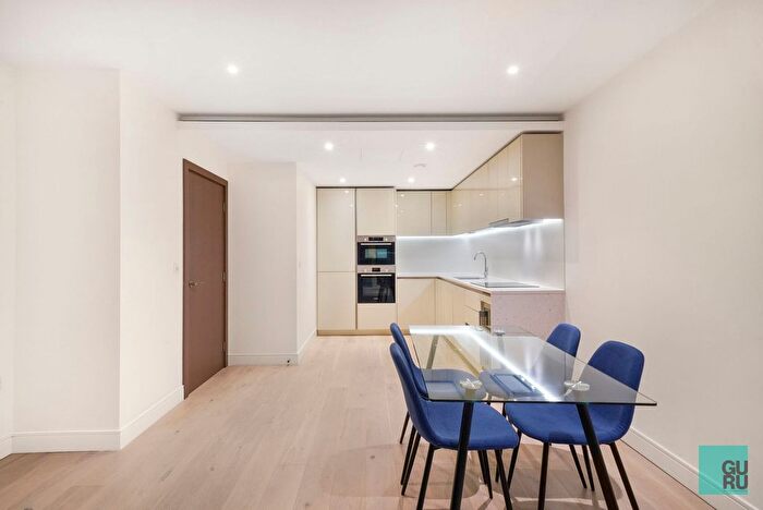 2 Bedroom Flat For Sale In Fulham Reach, London, W6