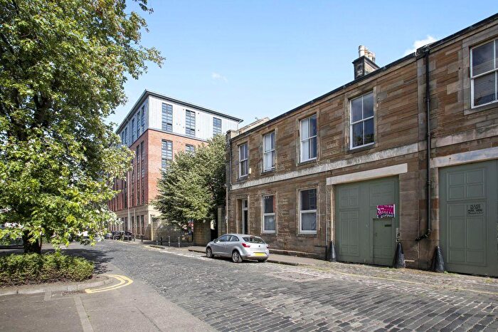 1 Bedroom Flat For Sale In / Elbe Street, Leith, Edinburgh, EH6