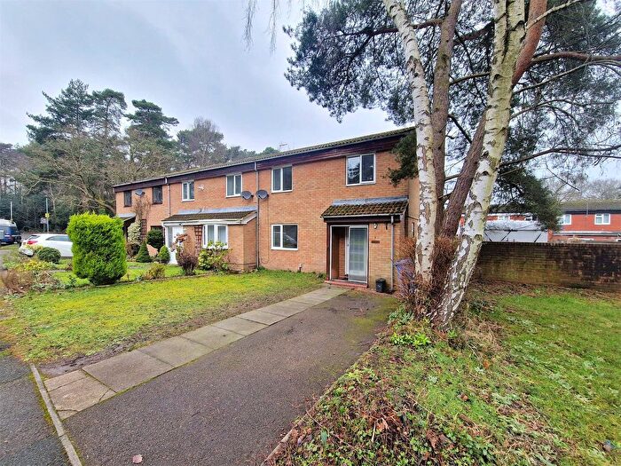 3 Bedroom End Of Terrace House To Rent In Garswood, Crown Wood, Bracknell, Berkshire, RG12