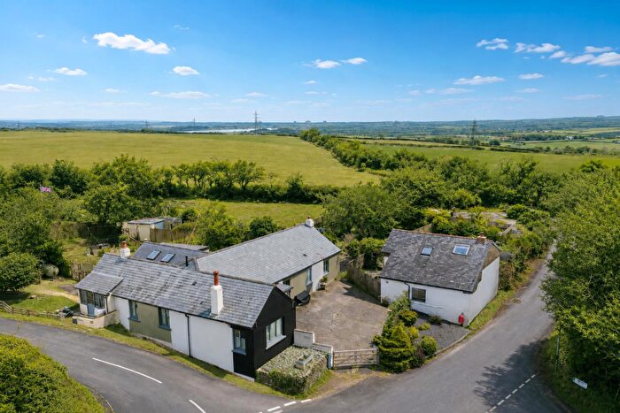 7 Bedroom Detached Bungalow For Sale In Gammaton, Bideford, EX39