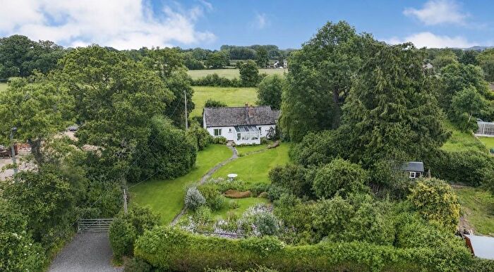 3 Bedroom Detached Bungalow For Sale In Maesbrook, Oswestry, SY10