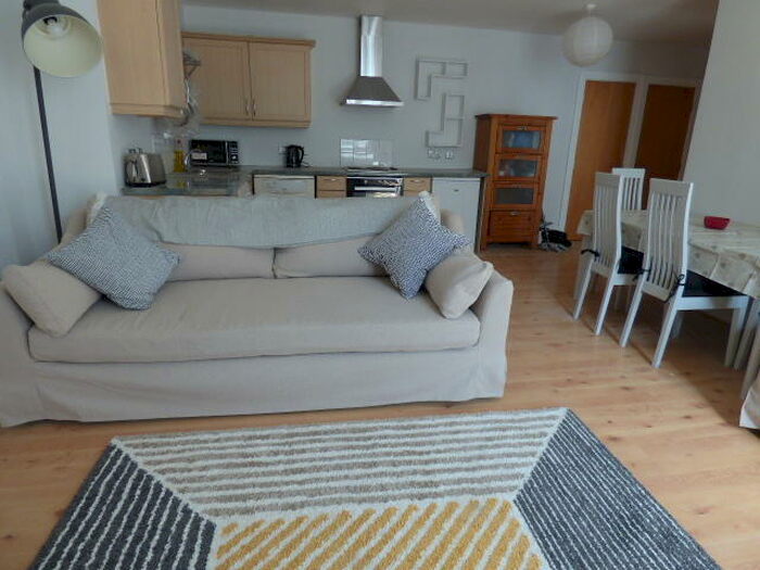 2 Bedroom Apartment To Rent In National Bank Building, L2