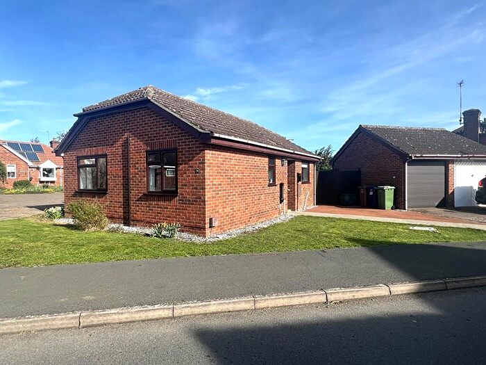 2 Bedroom Detached Bungalow For Sale In Lode Way, Chatteris, Cambs., PE16