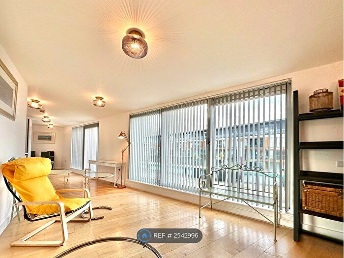 2 Bedroom Flat To Rent In Steedman Street, London, SE17