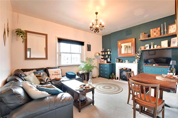 1 Bedroom Apartment For Sale In Shooters Hill Road, Blackheath, London, SE3