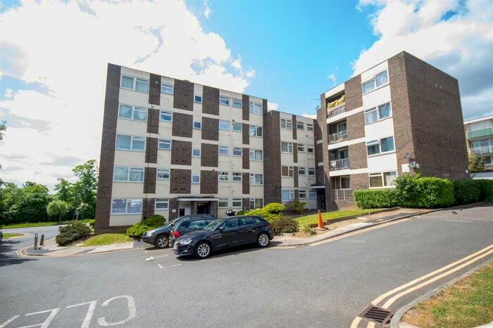 2 Bedroom Flat To Rent In Atherton Heights, Bridgewater Road, Wembley, HA0