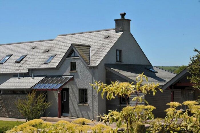2 Bedroom Cottage To Rent In Beili, Hushwing Living, St Florence, SA70
