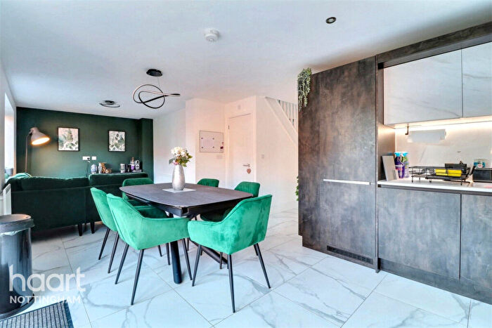 4 Bedroom Detached House To Rent In Pipit Grove, Nottingham, NG11