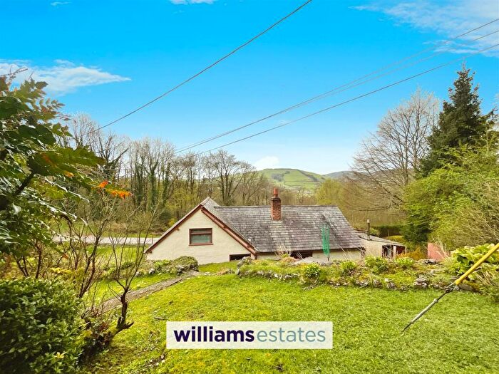 2 Bedroom Detached Bungalow For Sale In Village Road, Mold, CH7