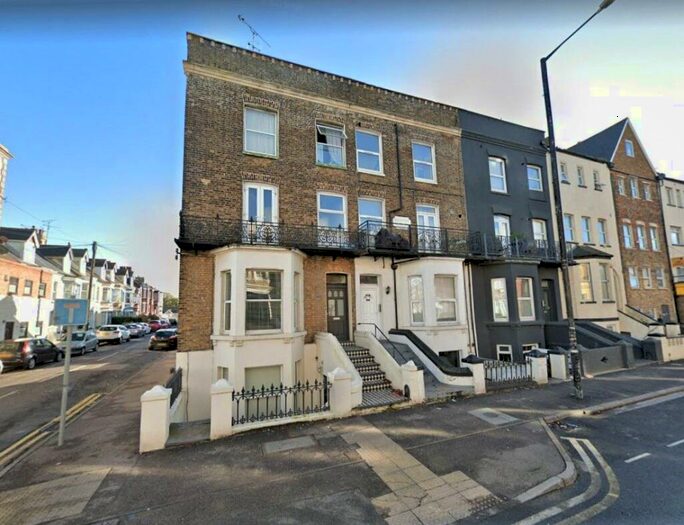 2 Bedroom Apartment To Rent In Canterbury Road, Margate, CT9