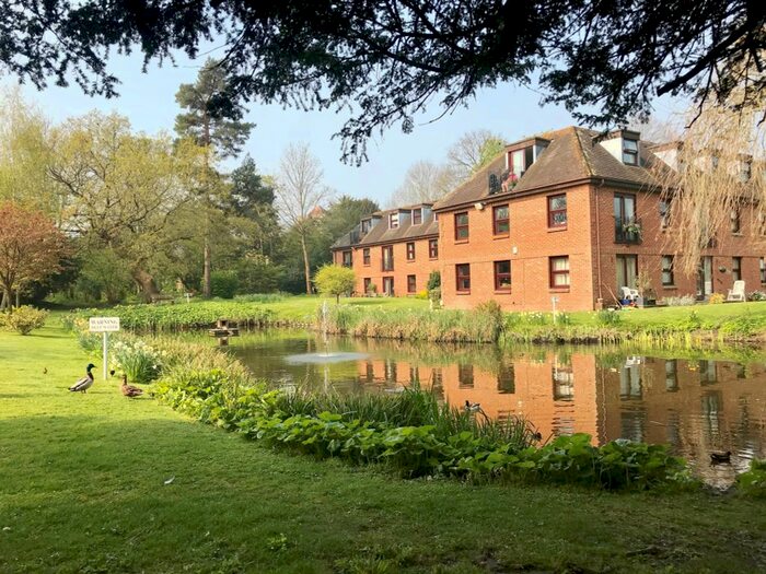1 Bedroom Flat For Sale In Delves House, Delves Close, Lewes, East Sussex, BN8