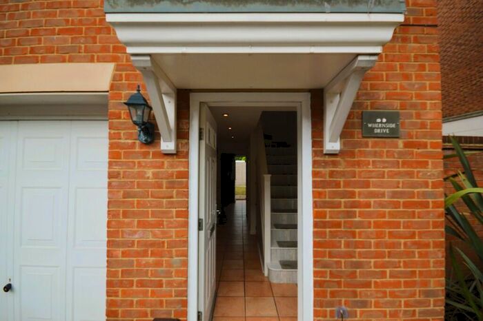 3 Bedroom Town House To Rent In Whernside Drive, Stevenage, SG1