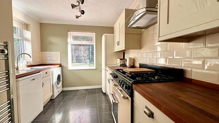 2 Bedroom Bungalow For Sale In Pound Lane, Burley, Ringwood, BH24