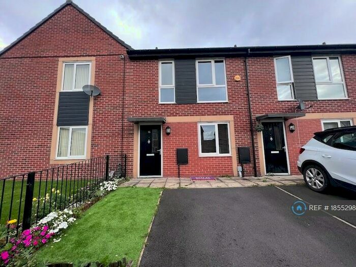 2 Bedroom Terraced House To Rent In Innings Drive, Salford, M6