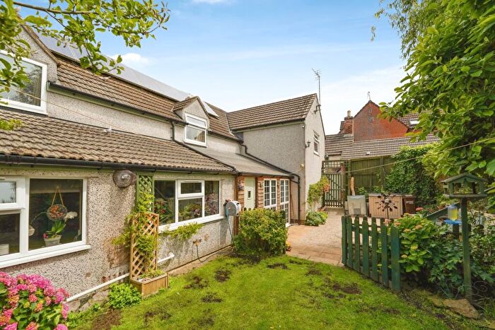 5 Bedroom Semi-Detached House For Sale In Chapel Street, Cam, Dursley, Gloucestershire, GL11