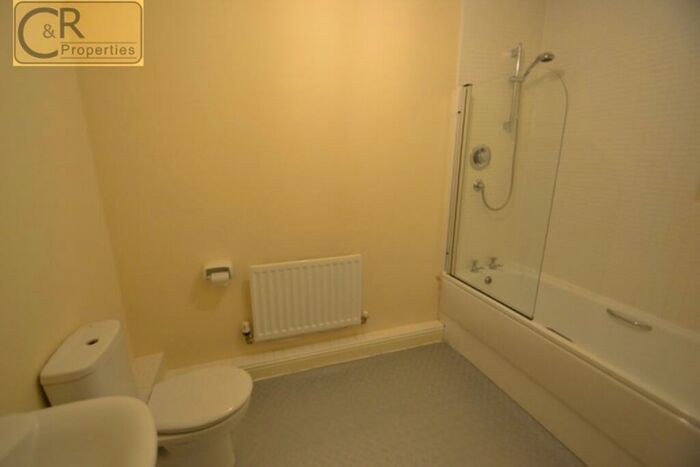 2 Bedroom Apartment To Rent In Drayton Street, Hulme, Manchester, M15