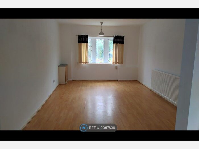 1 Bedroom Flat To Rent In Town Street, Pudsey, LS28