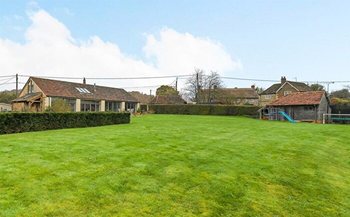 4 Bedroom Barn Conversion For Sale In Sandy Lane, SN15