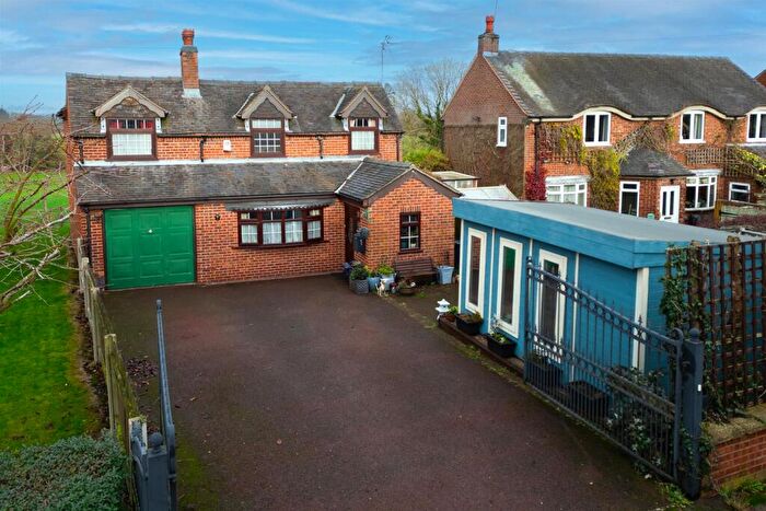 4 Bedroom Detached House For Sale In Poyser Lane, Kirk Langley, Ashbourne, Derbyshire, DE6